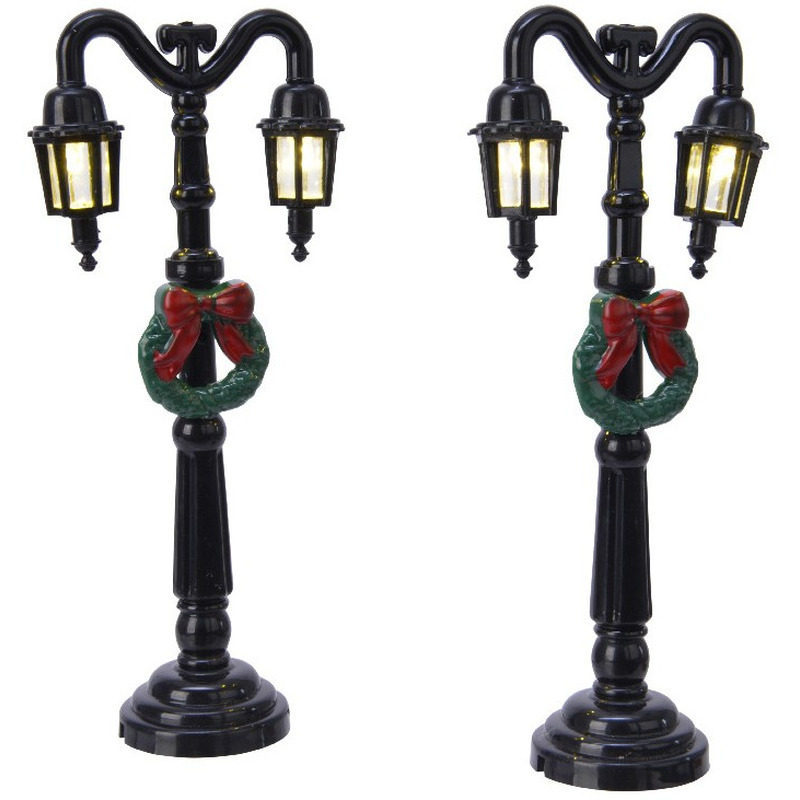 2x Kerstdorp onderdelen straatverlichting lantaarnpalen kerstkrans 12,5 cm - Kerstversieringen/kerstdecoraties