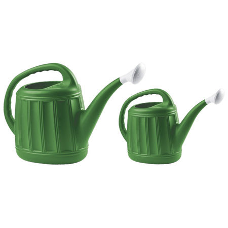 2x plastic watering cans 5 and 10 liters green