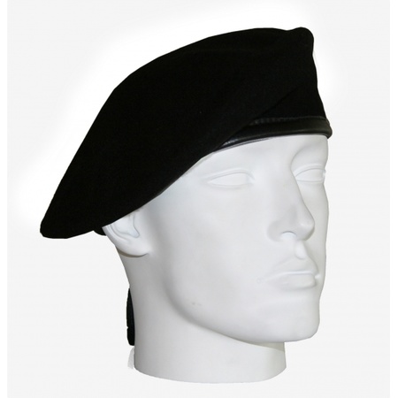 Che baret for adults